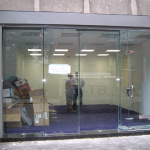 shop front door repair Yorba Linda